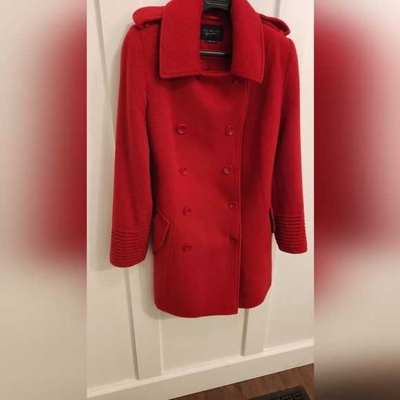 Sentaler Red Wool Coat - Picture 5 of 15